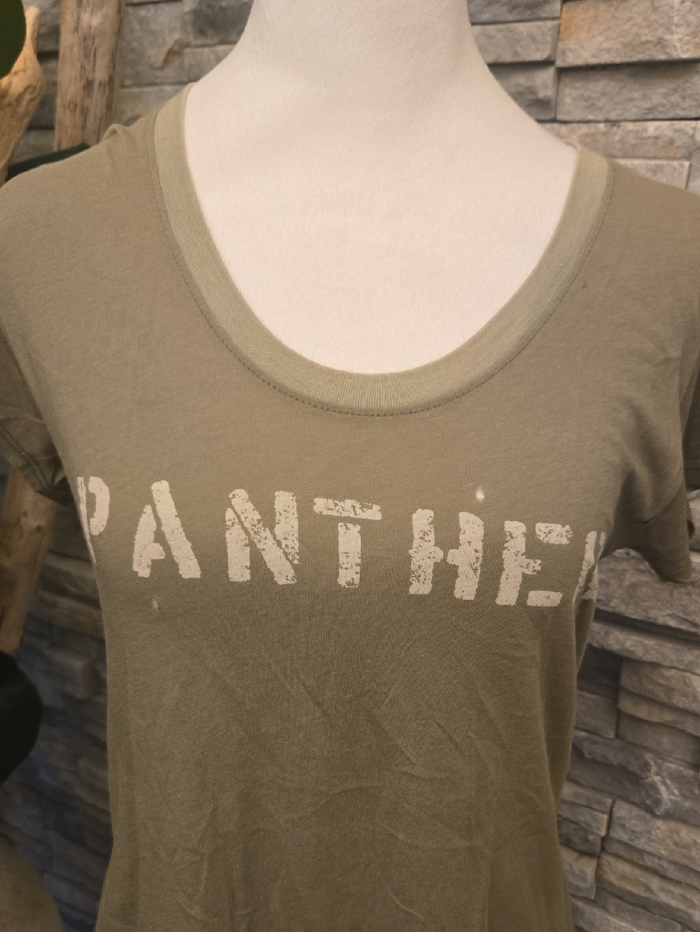 Spell Panther Tee - Picture 2 of 5